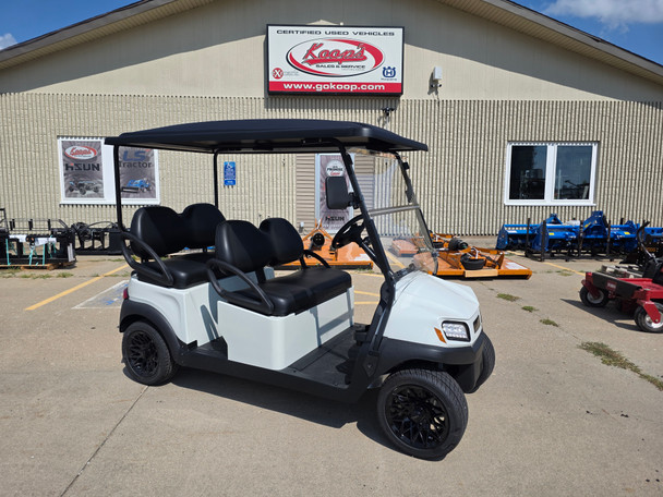 2026 Club Car Tempo 4 Forward CPO (Glacier White)