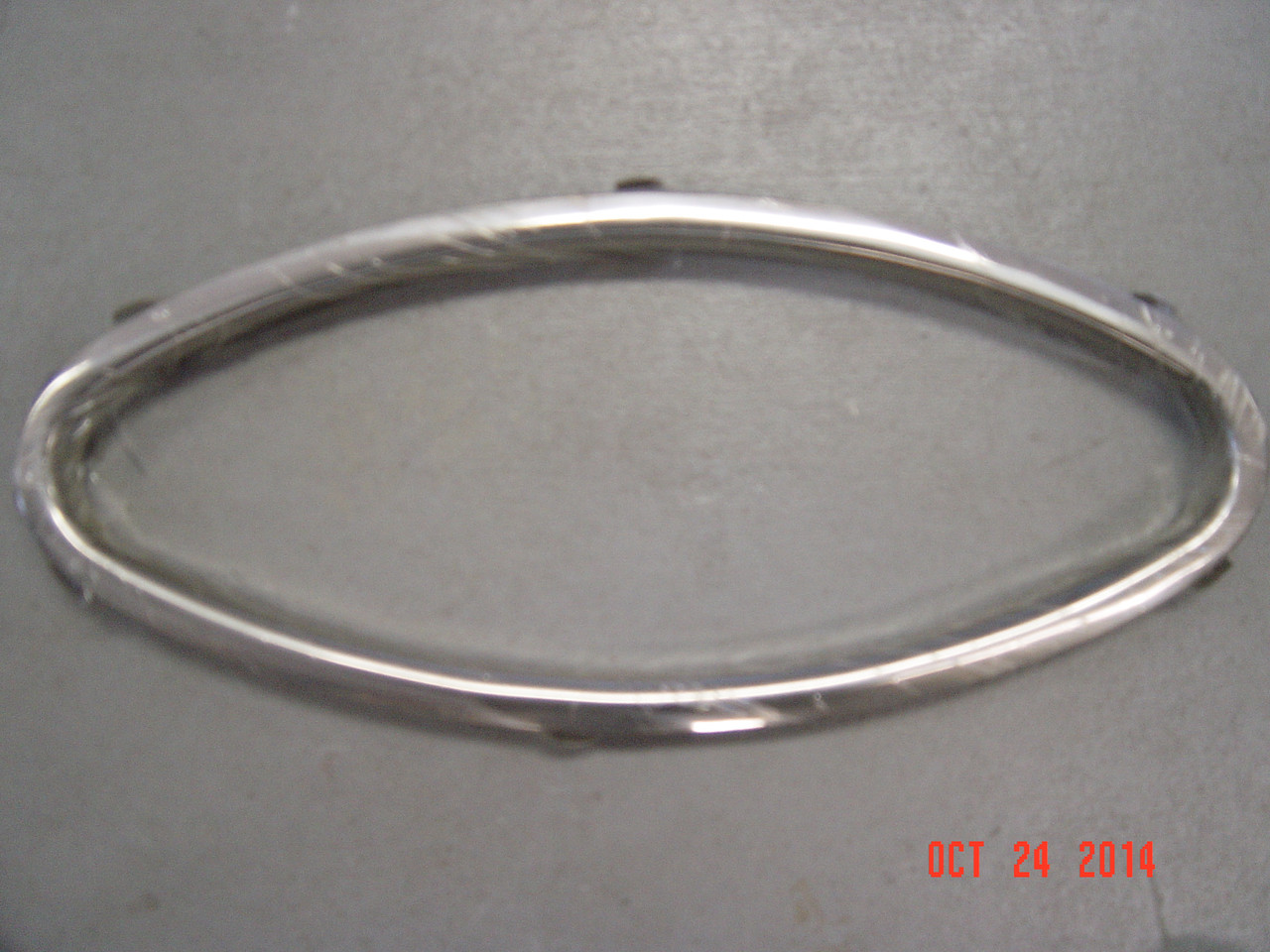 PORT WINDOW RIM W/CLIPS