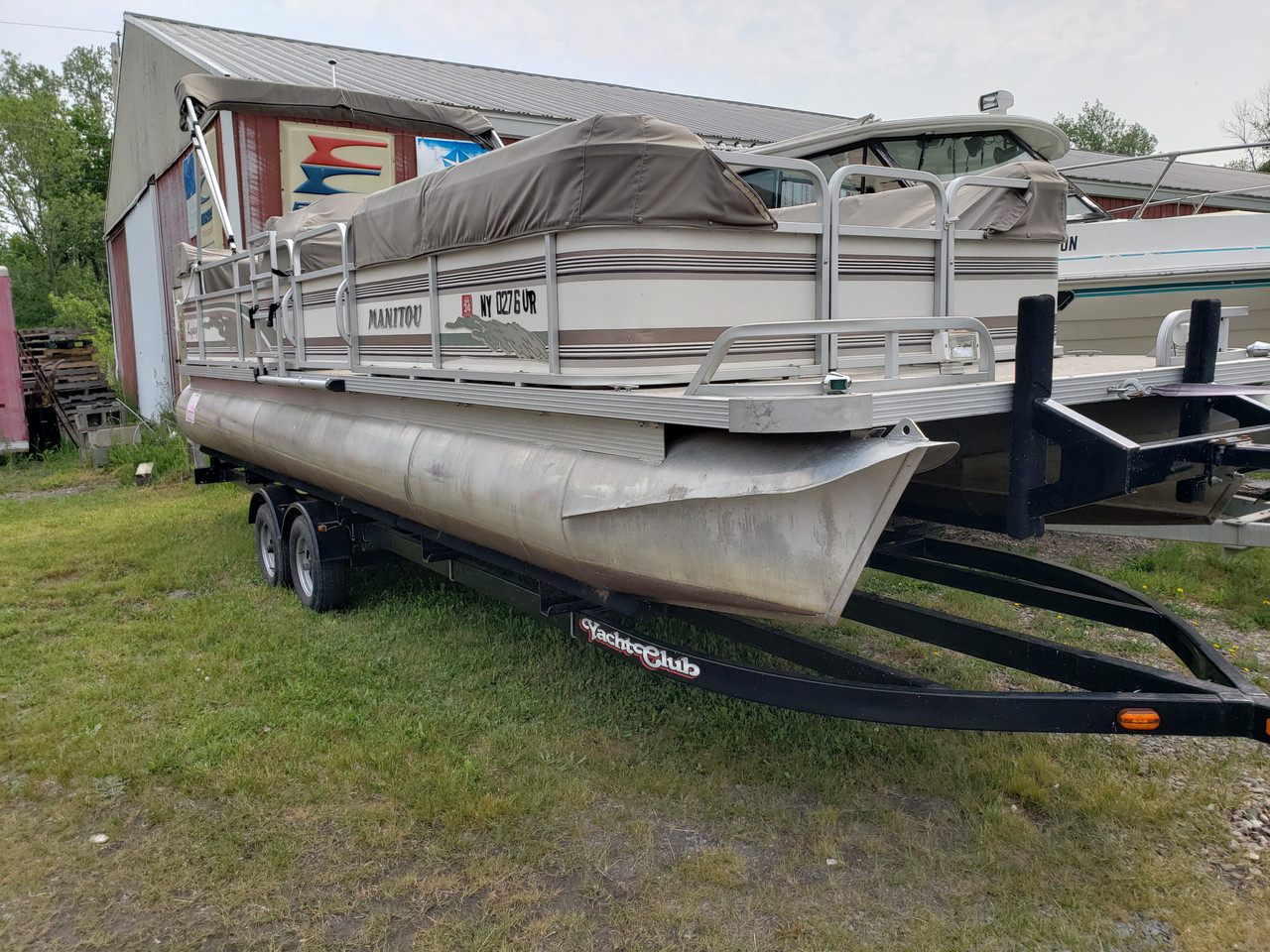 MANITOU PONTOON 24' LEGACY 1997