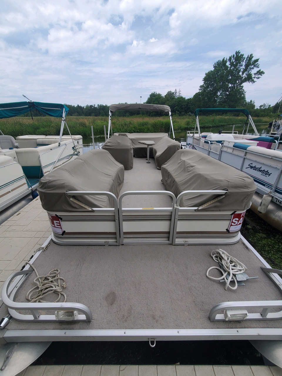 MANITOU PONTOON 24' LEGACY 1997