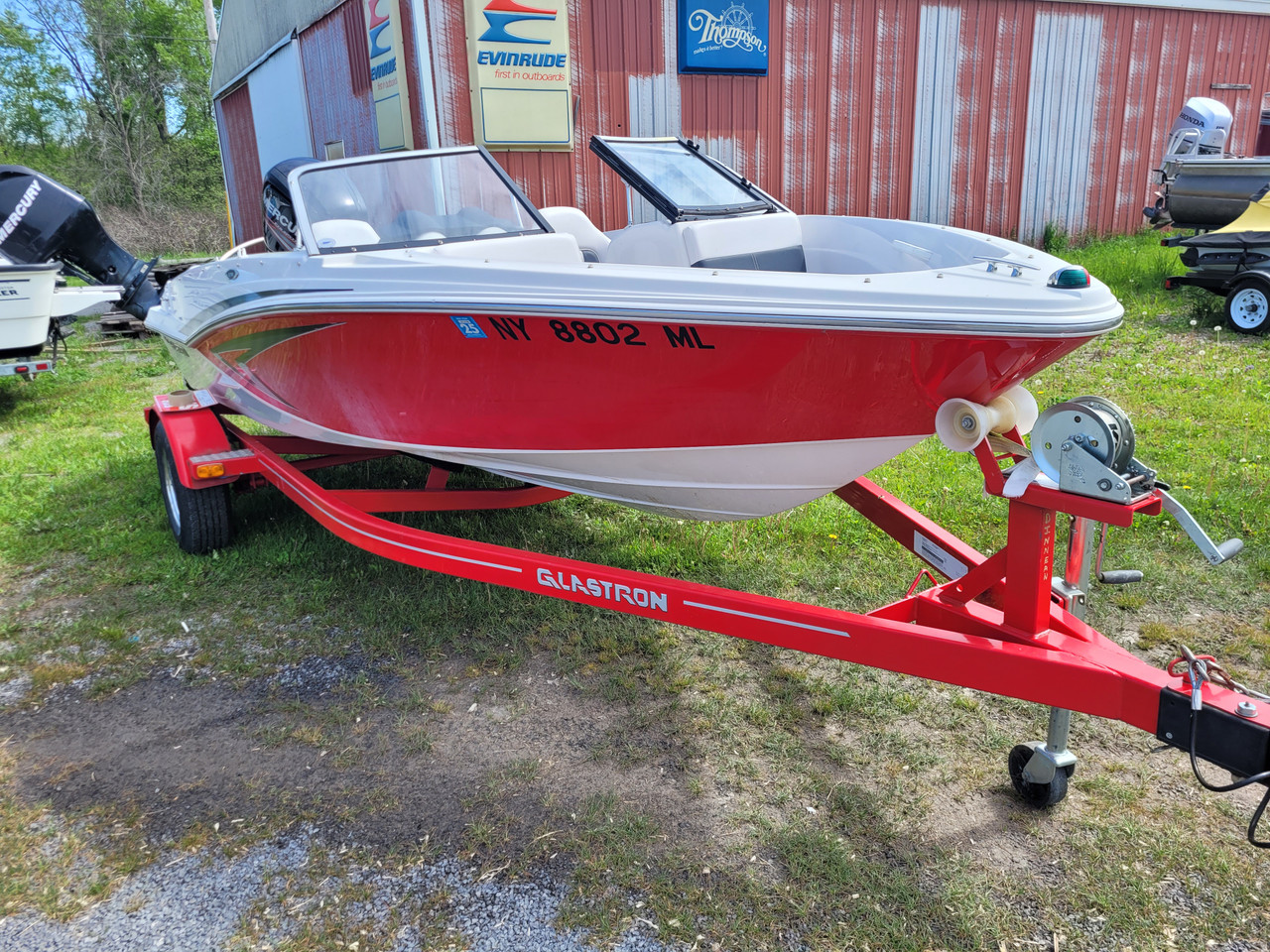 2015 16' GLASTRON GT160