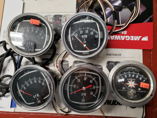VINTAGE GAUGES