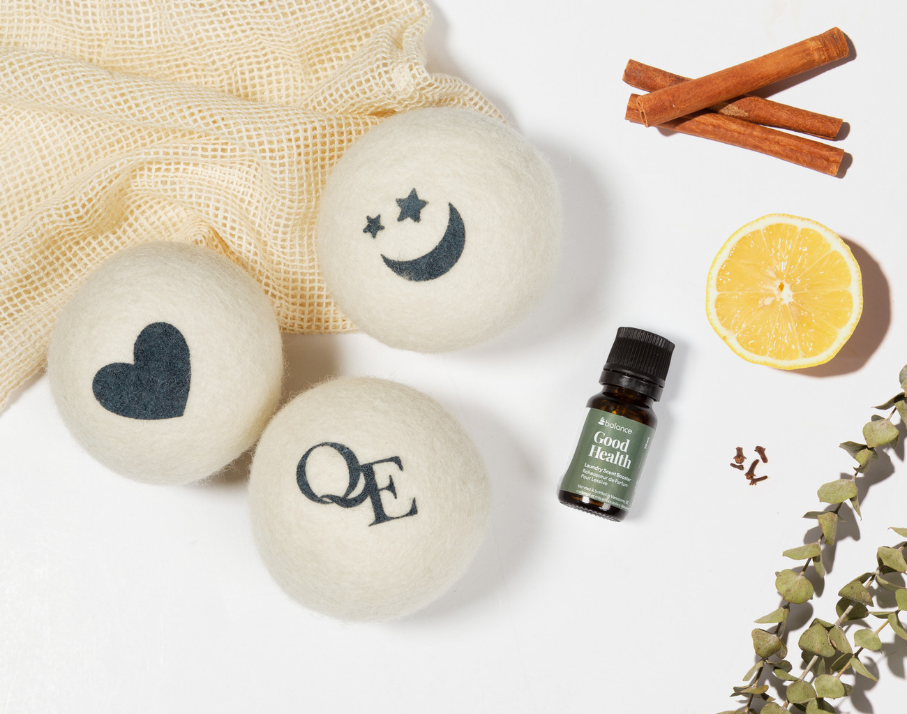 DIY Essential Oil Wool Dryer Ball Blend Recipe For Laundry  Diy essential  oils, Wool dryer balls, Essential oil blends