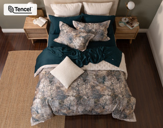 Top view of our Captiva Duvet Cover dressing a queen bed with matching accessories.