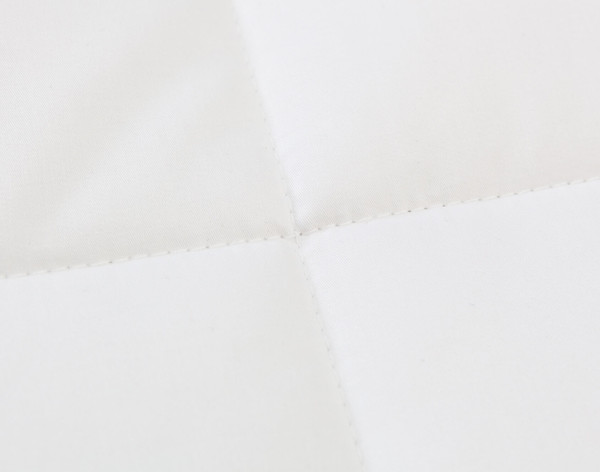 Carmanah Microgel Duvet, box stitch close-up