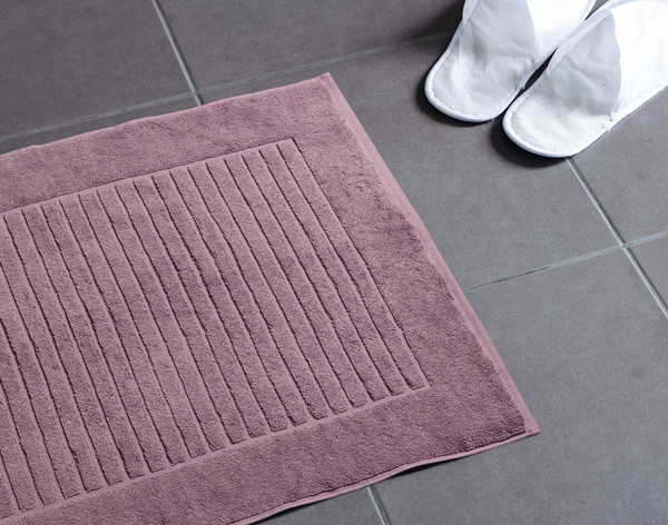 Tapis de bain en modal, de près.