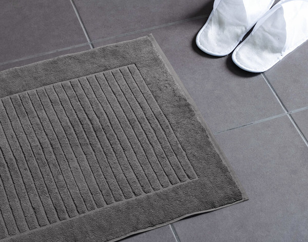 Tapis de bain en modal, de près.