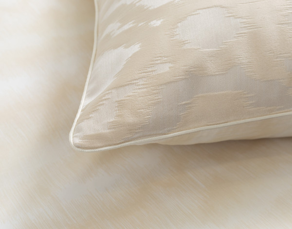 Close-up of our Trocadero Pillow Sham corner to show its champagne gold cord piping.