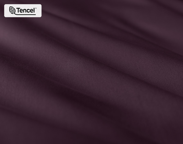 Close-up on the rich surface on our Eucalyptus Luxe Duvet Cover in Purple.