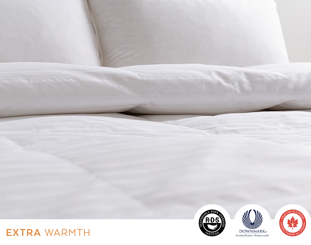 Folded top edge on our Cachet Hungarian Goose Down Duvet.