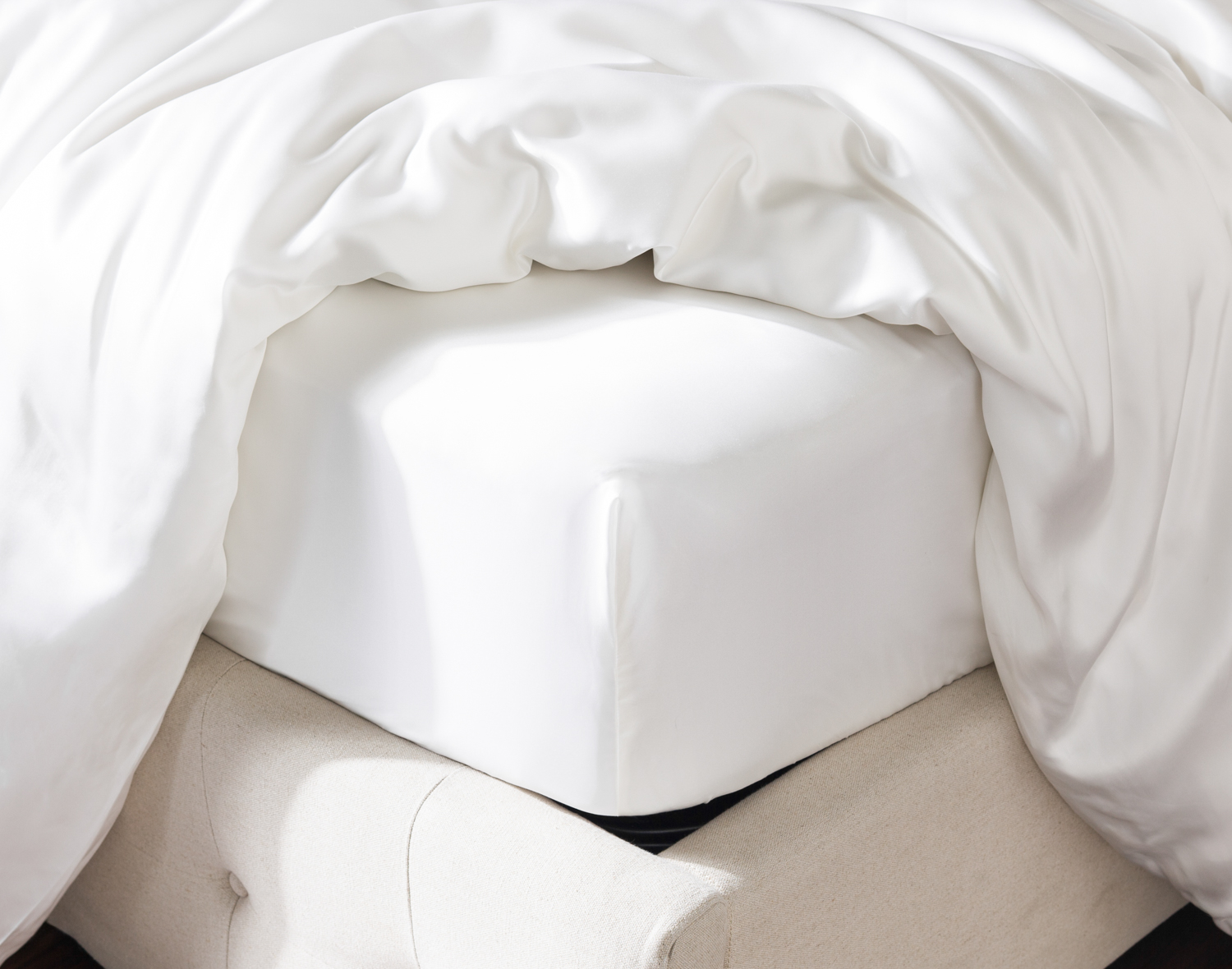 Silk Blend Fitted Sheet