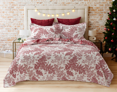 Merry Berry Cotton Quilt Set, Botanical, White,