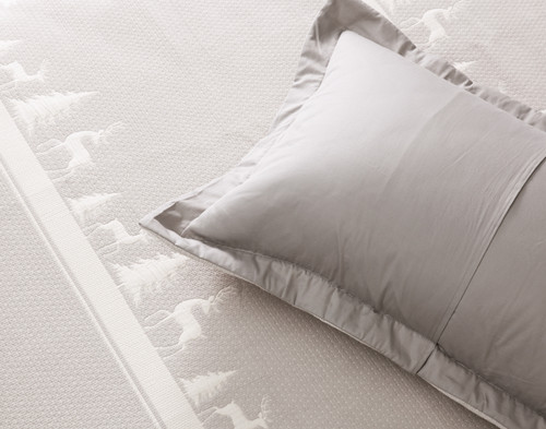 Deer Trail Cotton Jacquard Quilt Set, Scenic, Grey,