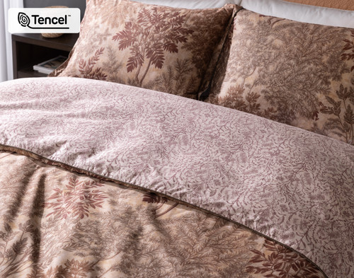 Henna Leaf Duvet Cover, TENCEL Lyocell, Botanical, Red,