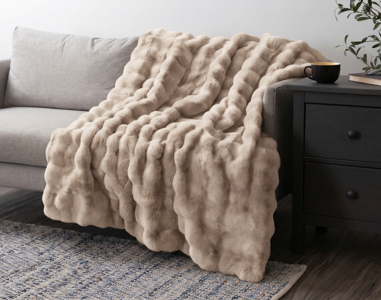 Bubble Faux Fur Throw