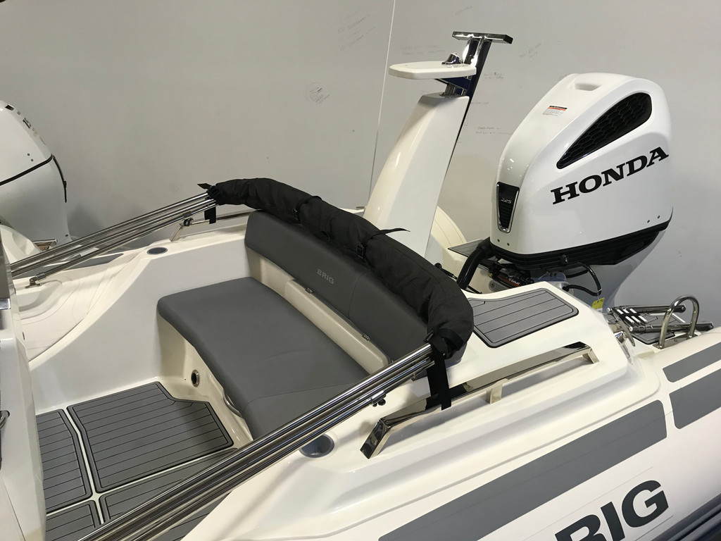 BRIG | EAGLE 6.7 w/ Yamaha F200LCA