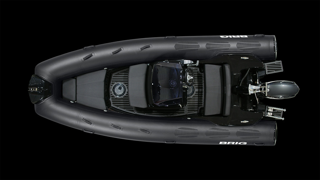 BRIG | EAGLE 5 w/ Yamaha F90