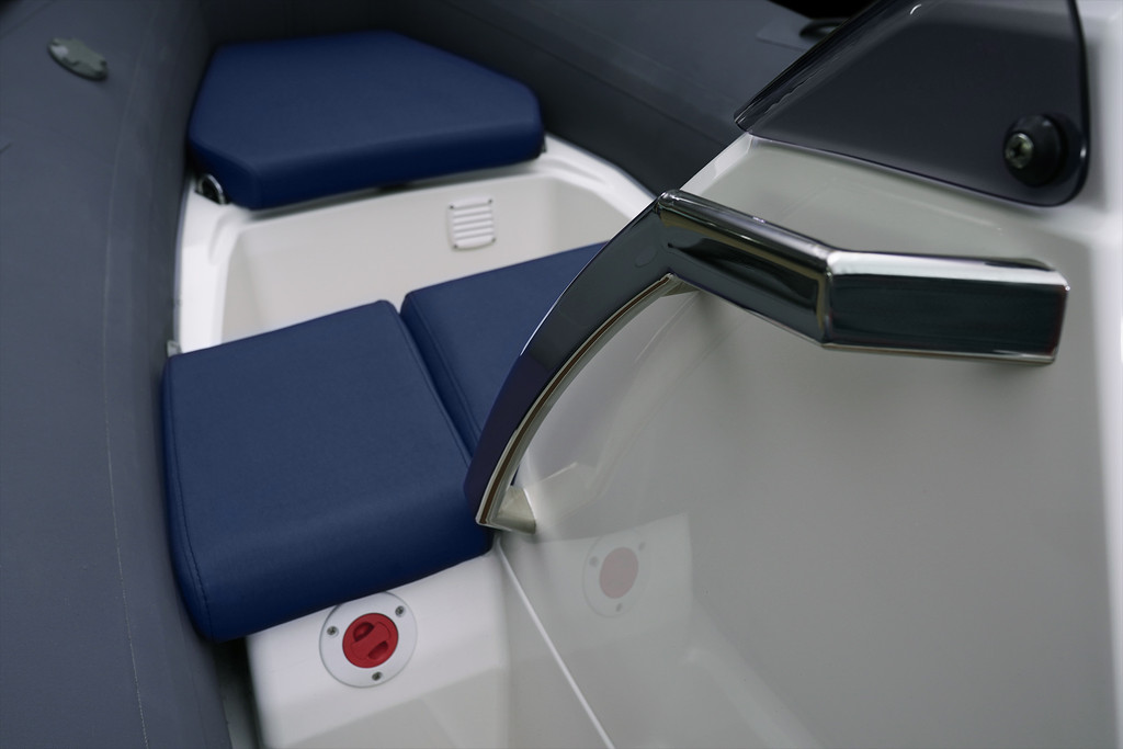 BRIG | EAGLE 4 w/ Yamaha F60LB