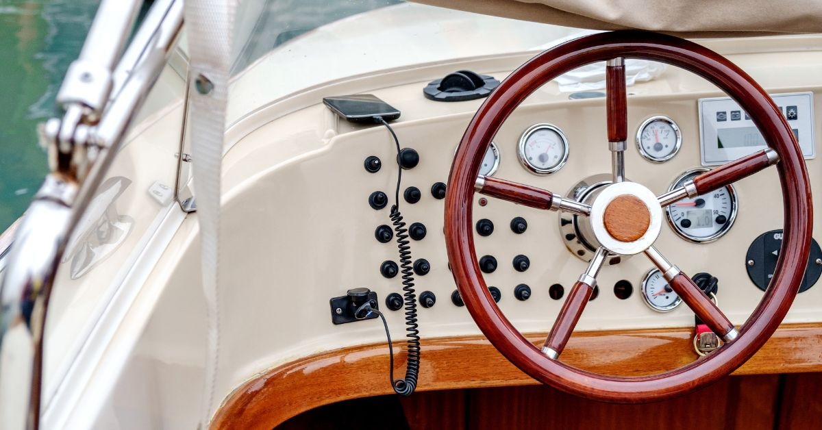 Info Boaters Need To Know About Engine Cut-Off Switches - RJ Nautical