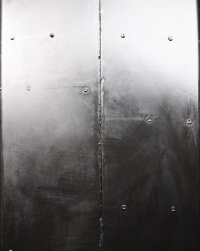 Bobcat S750 - 12-16.5 MWE Non-Directional Mounted Heavy Duty Solid Rubber Tire