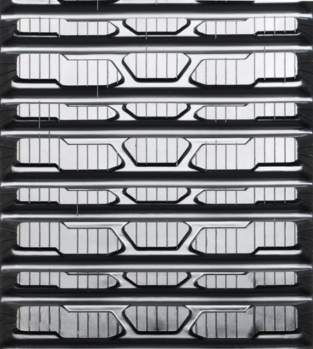 CAT 257B - MWE Heavy Duty Multi-Bar Pattern Rubber Track