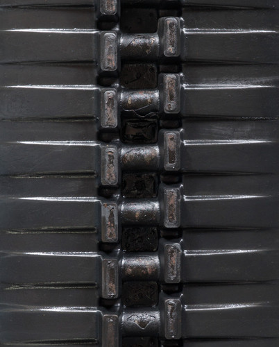 Kobelco SK50SR-3 - MWE Heavy Duty MX Pattern Rubber Track