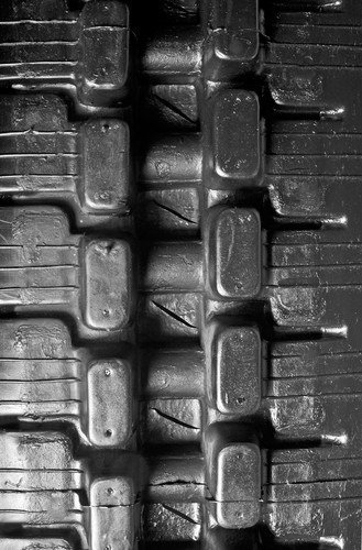 Kubota KX030-3 - MWE Heavy Duty MX Pattern Rubber Track