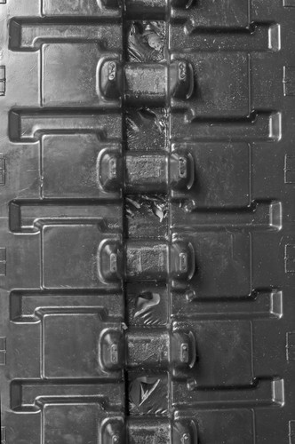 Mustang MTL325 - MWE Heavy Duty C Pattern Rubber Track