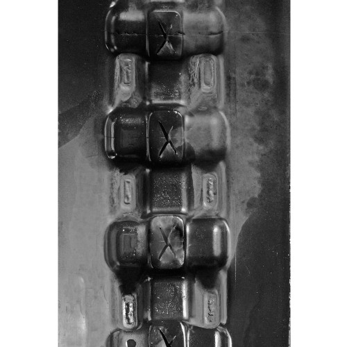 9" Camso Heavy Duty MX Pattern Rubber Track (230x72x41)