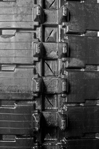 13" MWE Standard Duty C Pattern Rubber Track (320x86Tx46)