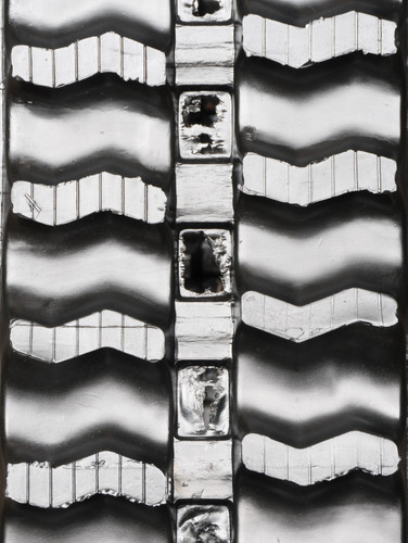 Yanmar MCG1200 - MWE Heavy Duty ND Pattern Rubber Track