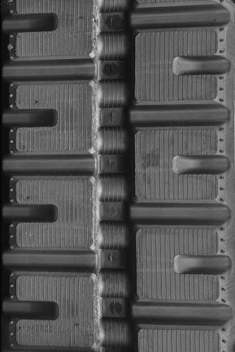 10" Bridgestone Extreme Duty C Pattern Rubber Track (250x72x45)