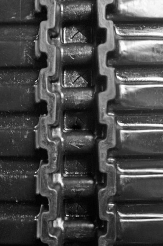 Kobelco SK035SR - Camso Heavy Duty MX Pattern Rubber Track