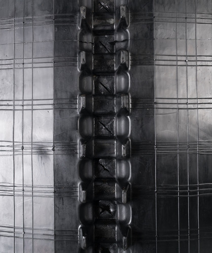 Bobcat T66 - 13" MWE Heavy Duty XT Pattern Rubber Track (320x86Bx50)