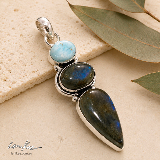 Hidden Colours – Larimar & Labradorite Pendant