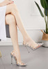 Pia's Who's That Babe In The Club Heels