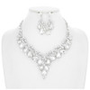 V Rhinestone And Pearl Necklace Set