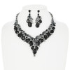V Rhinestone And Pearl Necklace Set