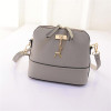2017 New Women's Handbags Crossbody Messenger Bags Vintage Small Shell Leather Handbag Casual Deer Bags Female Shoulder Bag Gift 2017 New Women's Handbags Crossbody Messenger Bags Vintage Small Shell Leather Handbag Casual Deer Bags Female Shoulder Bag Gift