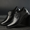 Men Stylish Metal Decoration Lace Up Business Formal Dress Shoes