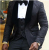 2020 Peaked Lapel Slim Fit Black Gold Jacquard Smoking Tuxedo Groom Dinner Party Suit Men 3 Piece Wedding Dress Best Man Suit