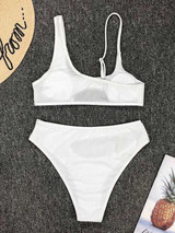 Sexy Irregular Backless Grid Split Type Bikini Swimsuit