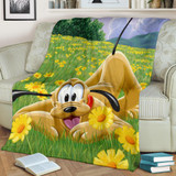 Pluto Flowers Premium Blanket