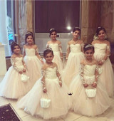 Classic Tulle Flower Girl Dress with Bow Lace Appliques Long Sleeve For Wedding Birthday Ball Gown First Holy Communion Dresses