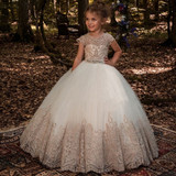 New Flower Girl Dresses Beading Sash Ball Gowns Lace Appliques Floor Length Flower Girls Princess Elegant Wedding Pageant Dresse