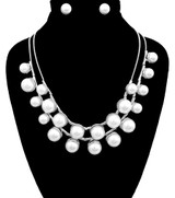 Pearl Layered Necklace Set
