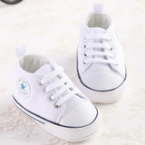 Newborn canvas baby shoes toddler girls boys Moccasins soft sole Classic Sports Sneakers brand Football Shoes for first walker