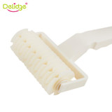Delidge 1pc High Quality Pie Pizza Cookie Cutter Pastry Plastic Baking Tools Bakeware Embossing Dough Roller Lattice Cuttercraft