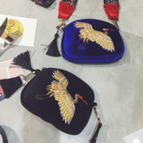 MSMO new ethnic bag crane embroidered folk style felt handbag vogue female bag Bohemia shoulder crossbody bags mini tassel bags