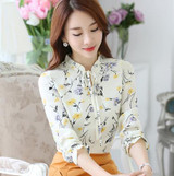 2018 Summer Floral Printed female blouse shirt Casual O-Neck shirt bow 3/4 sleeve blouse women OL Elegant top blusas With bow